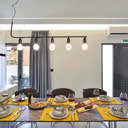 Artemis Luxury * La Canea