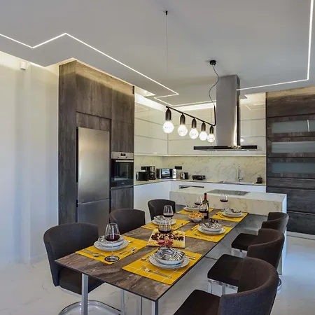Artemis Luxury * La Canea
