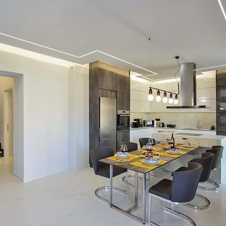 Artemis Luxury La Canea