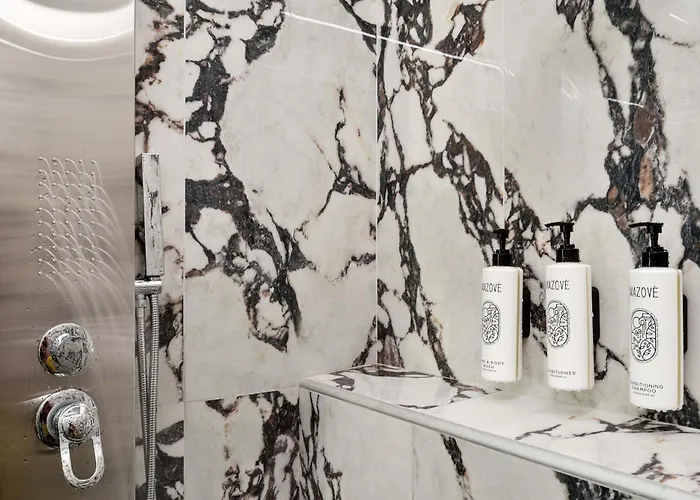 Artemis Luxury * 하니아