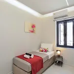 Artemis Luxury *