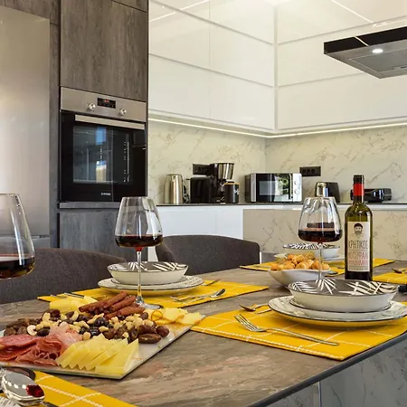 Artemis Luxury * Chania (Crete)