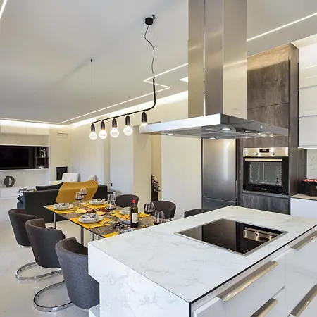 Artemis Luxury