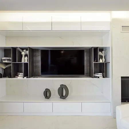 Artemis Luxury